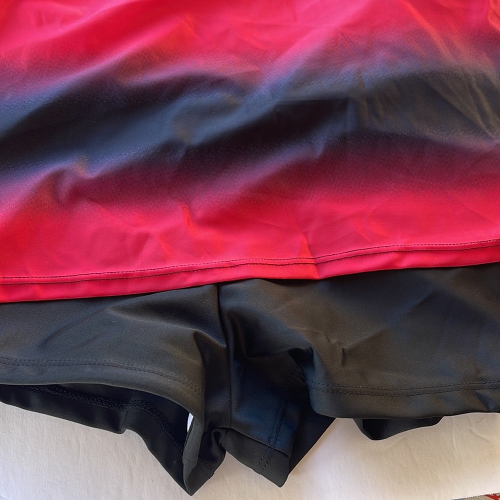 Tankini with a boy shorts - Picture 2 of 10